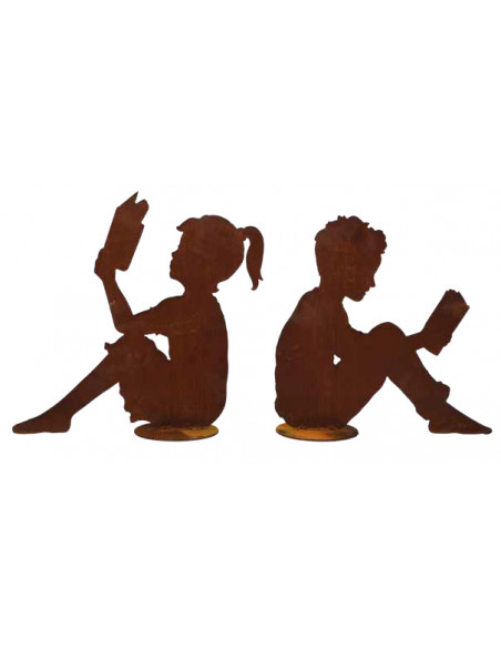 Figure Lesender Junge - Höhe 41 cm 
Höhe 41 cm
Breite 41cm
auf Platte
3 mm Stahl