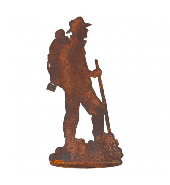 Start Wanderer „Jürgen“ auf Platte - Höhe 35,2 cm 
Höhe 35,2 cm
Breite  18,5 cm
