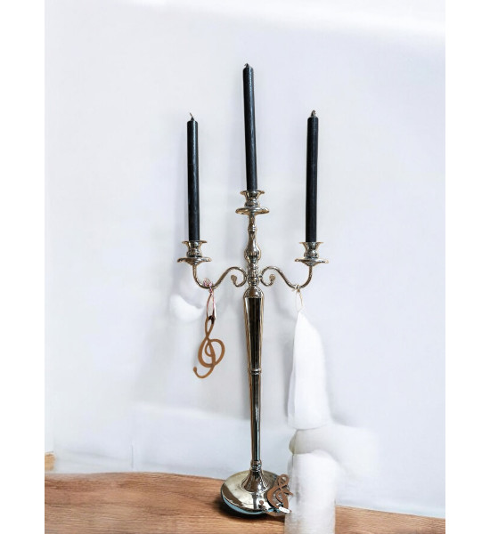 Start XL Kerzenleuchter in Silber für Stabkerzen 75,5 cm groß 
Höhe = 75,5 cm
Breite 37,5 cm x
Standplatte 17 cm

