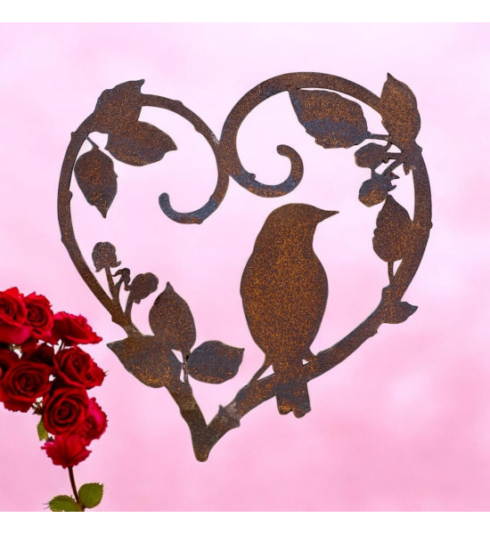 Herzige Dinge - Edelrost Dekoherzen Vogel im Brombeerherz - zum Hängen - Höhe 21 cm 
Höhe - 21 cm
Breite - 19 cm