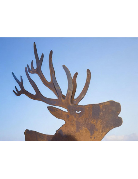 rostige Deko Hirsche und Rehe XL Deko Hirsch - Röhrend - Doppeltes Geweih - 120 cm hoch - mit Steckverbindung 
Der Hirsch hat o
