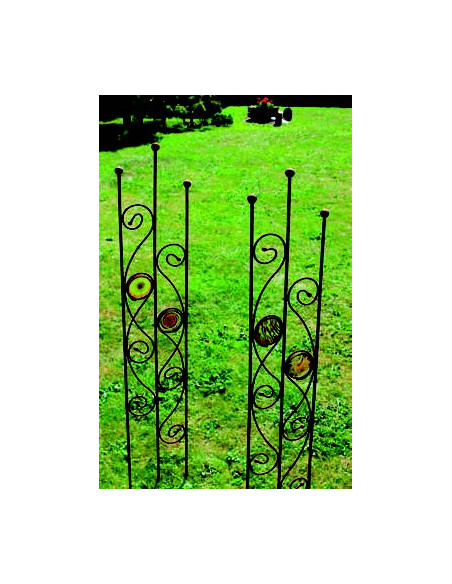 Rankhilfe Metall - Rankgitter und Rankgerüste Exklusives Rankgitter Trio mit 2 handgemachten Glasscheiben 
Die Glasscheibe wird