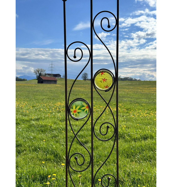 Rankhilfe Metall - Rankgitter und Rankgerüste Exklusives Rankgitter Trio mit 2 handgemachten Glasscheiben 
Die Glasscheibe wird