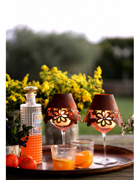 Weinglas Lampenschirm Weinglas Lampenschirm Hippie Blümchen und Schmetterlinge 
Zusammen mit Schwimmkerzen zauberst du einen fr Weinglas Lampenschirm Weinglas Lampenschirm Hippie Blümchen und Schmetterlinge 
Zusammen mit Schwimmkerzen zauberst du einen fr