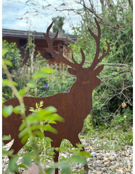Hirsche, Wildtiere und Waldbewohner Laufender Deko Hirsch Metall - Höhe 105 cm 
Laufender Deko Hirsch auf einer Standplatte
Hö