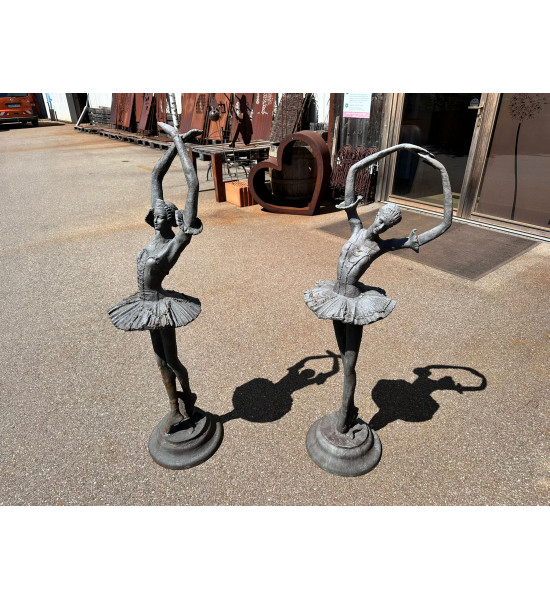 Gartendeko Rost Ausstellungstück - Ballerina Gusseisen Skulptur für den Garten - 2er Set je 125 cm hoch Ausstellungsstück aus un