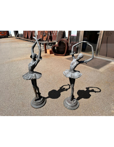 Gartendeko Rost Ausstellungstück - Ballerina Gusseisen Skulptur für den Garten - 2er Set je 125 cm hoch Ausstellungsstück aus un