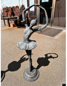 Gartendeko Rost Ausstellungstück - Ballerina Gusseisen Skulptur für den Garten - 2er Set je 125 cm hoch Ausstellungsstück aus un 2
