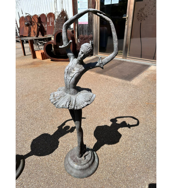 Gartendeko Rost Ausstellungstück - Ballerina Gusseisen Skulptur für den Garten - 2er Set je 125 cm hoch Ausstellungsstück aus un