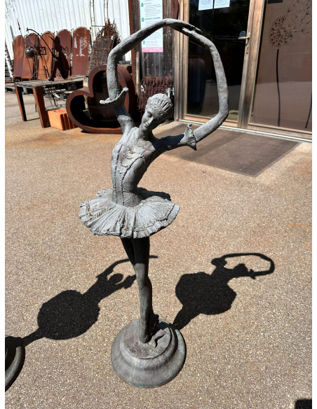 Gartendeko Rost Ausstellungstück - Ballerina Gusseisen Skulptur für den Garten - 2er Set je 125 cm hoch Ausstellungsstück aus un