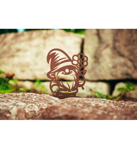 Beetstecker für Frühling und Sommer Beetstecker - Wichtel Nils mit Blume Dieser lustige Wichtel mit Blume sorgt für rustikalen S