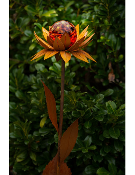 Start Glasblume - Maya - rote Kugel - mit gratis Solar ie Glasblumen werden mit einer abnehmbaren Glaskugel oder einer Edelstahl