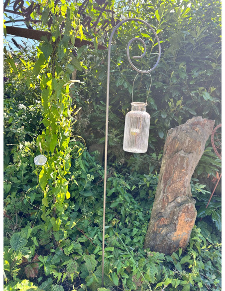 Gartenstecker Metall Laternenstab - kleine Schnecke - Höhe 180 cm - Curl Spirale 
Höhe 180 cm
Breite 20 cm
Durchmesser 8 mm S