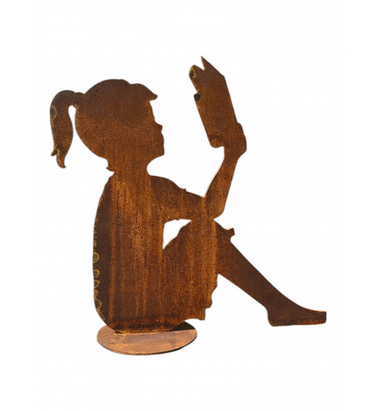 Edelrost Figur - Lesendes Mädchen – 55 cm - auf Platte 
Höhe 60 cm
Breite 61 cm
3 mm Stahl
auf Platte

Diese Edelros