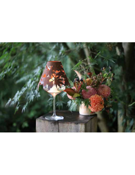 Windlichter & Laternen Weinglas Lampenschirm mit Herbstblatt Dekor unten 
kreatives Upcycling alter Weingläser mit diesem blumi