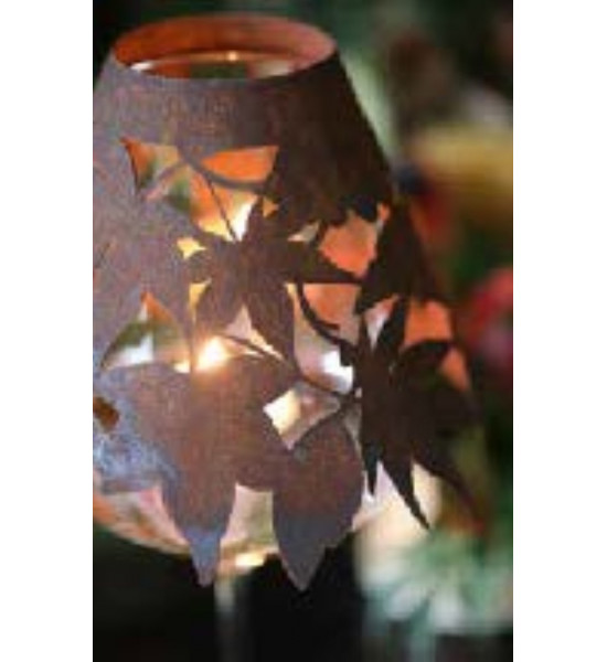 Windlichter & Laternen Weinglas Lampenschirm mit Herbstblatt Dekor unten 
kreatives Upcycling alter Weingläser mit diesem blumi