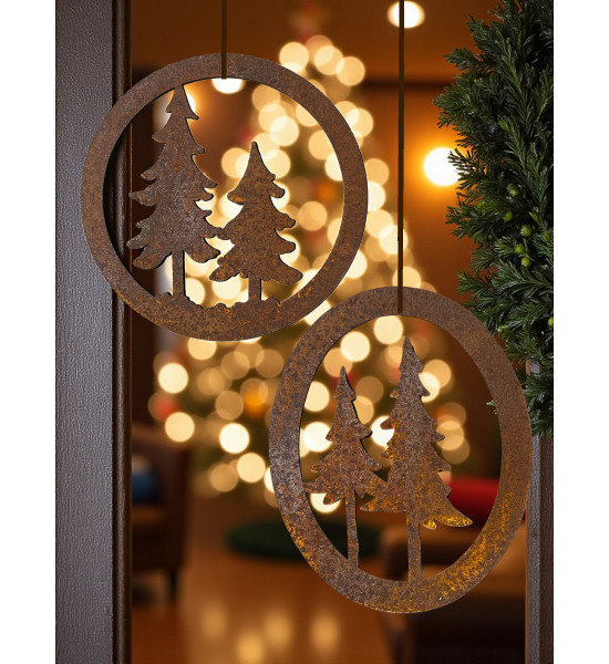 Winterdeko 2 Tannen im ovalen Ring zum Hängen - Höhe 15 cm 
Schöne Winterdeko aus Rost mit 2 Tannen als Waldsymbol
Breite 12 c