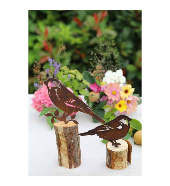 Tiere mit Baumspieß Direktstecker Vogel Dompfaff - auf Ast - Höhe 15 cm 