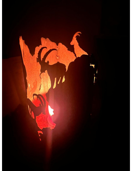 Windlichter & Laternen Steinbock Windlicht - Höhe 35 cm - Alpenländisches Kerzen Flair 
auf 3 Kugeln
Höhe 35 cm
Ø 
