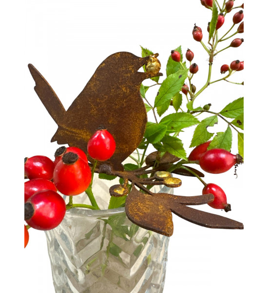 Winterdeko Vogel - Beerendieb - mit Goldenbeeren für Vasen - Höhe 7 cm 
Diese süße Beerendieb sucht sich seinen Wintervorat und