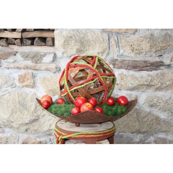 Kugel Ø50cm aus Blechstreifen