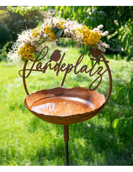 Start Landeplatz im Ring mit Rippleschale auf Rohr für 12mm Stab 
Schale Ø 30cm
Ring 30 cm
unten mit Hülse für 12 mm Stab
