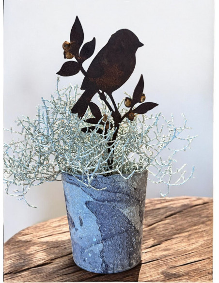 Edelrost Deko Mit Gold Verzierungen goldiges Vögelchen auf Heidelbeere - Direktstecker - Höhe 22 cm - Goldbeeren Vogel 
Gesamth