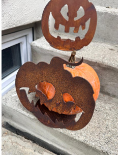 Halloween Kürbis - Pumpkin - Größe 2 - an runder Platte 2