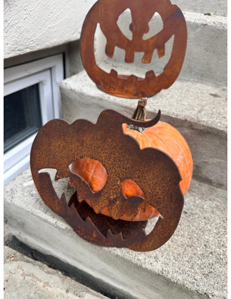 Halloween Kürbis - Pumpkin - Größe 2 - an runder Platte