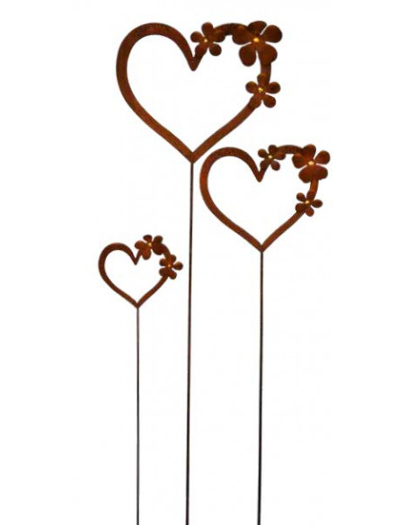 Herzige Dinge - Edelrost Dekoherzen Gartenstecker Blütentraum Herz mit 3 Blüten - 29 x 36 cm + Stecker  100 cm 
dieses edle Her