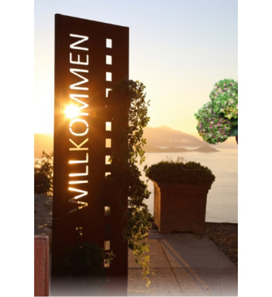 Gartendeko Rost Schmaler Sichtschutz für Hängetöpfe - Willkommen - Höhe 120 cm 
Höhe 120 cm
Breite 41 cm
