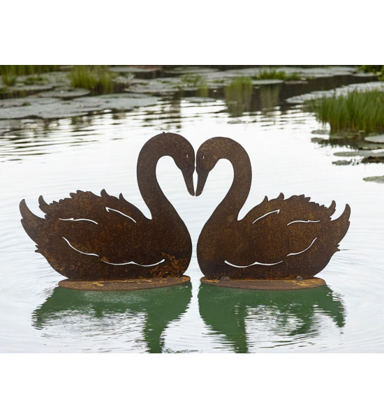 Enten und Gänse Schwan sitzend - mit Ausschnitten - auf Platte - Höhe 16cm 
Höhe 16 cm
Breite 18 cm
