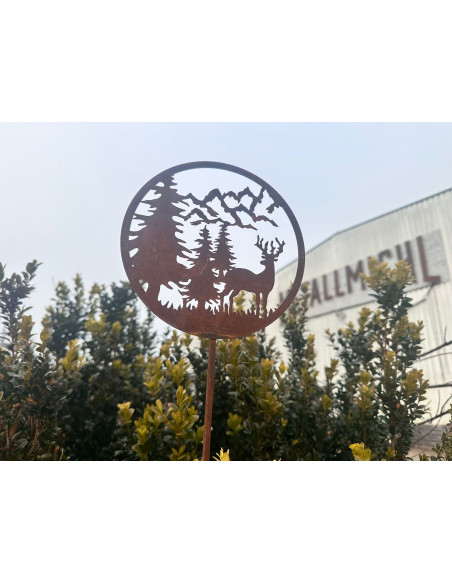 Hirsche, Wildtiere und Waldbewohner Gartenstecker Hirsch mit Berge Ø 18 cm - Höhe 97 cm - klein 
Ø 18 cm
Höhe 97 cm
