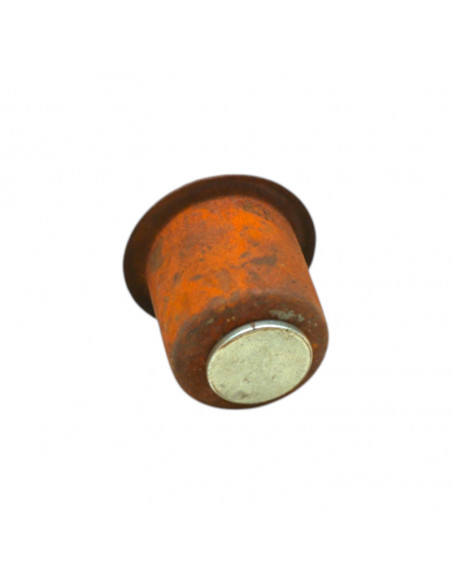 Magnet-Kerzenhalter Rostoptik - Ø 2.5 cm 
Ø 2.5 cm

Magnetischer Kerzenhalter in rostiger Industrial-Optik. Hält sicher