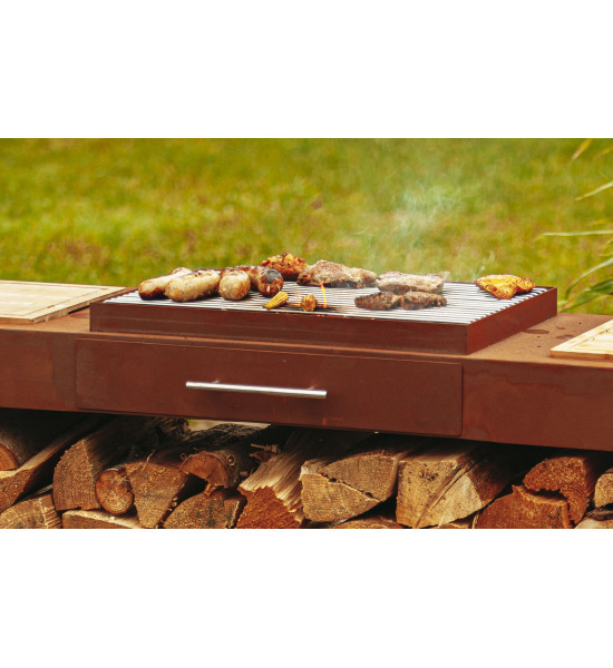 Moderne Feuerstelle mit Grill - Breite 160 cm -...