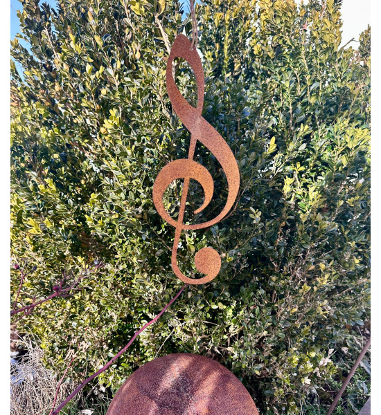 Deko zum Hängen Edelrost Notenschlüssel für Gestecke oder zum Aufhängen 30 cm hoch 
Höhe 30 cm
Breite 10cm
inkl Kordel zum Au