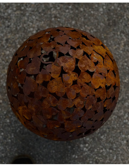 Deko Kugeln Herzkugel Recycle Ø 40 cm 













Ø 40 cm
Diese Deko Kugel Herzen aus Metall ist ein dekorative
