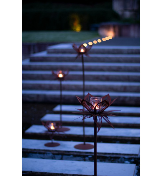 sonstige Blumen Lotusblume Skulptur Garten - Höhe 84 cm - Ø 36 cm - klein 🌸 Metall-Lotusblume mit Glas
Diese zarte Lotusblume a
