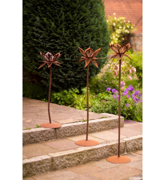 sonstige Blumen Lotusblume Skulptur Garten - Höhe 84 cm - Ø 36 cm - klein 🌸 Metall-Lotusblume mit Glas
Diese zarte Lotusblume a
