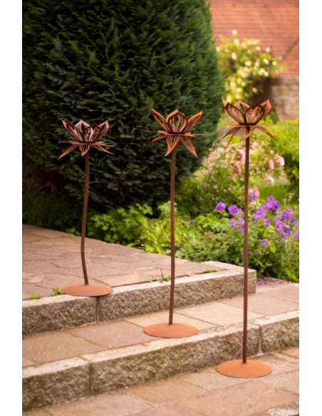 sonstige Blumen Lotusblume Skulptur Garten - Höhe 84 cm - Ø 36 cm - klein 🌸 Metall-Lotusblume mit Glas
Diese zarte Lotusblume a