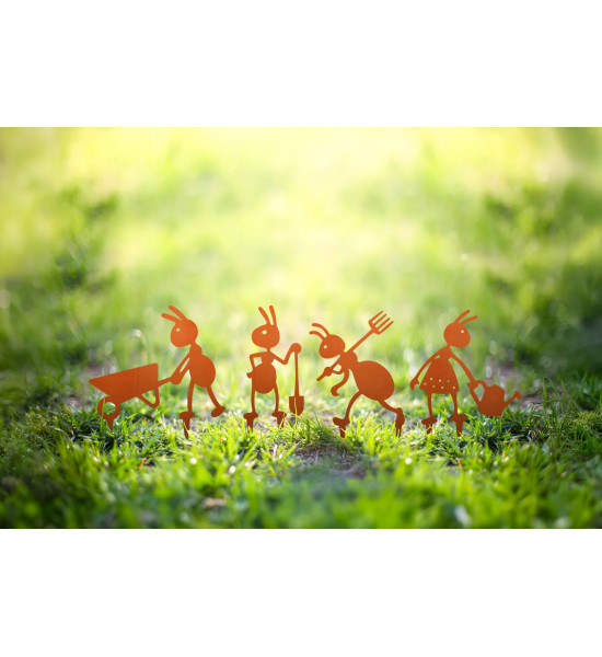 Start Beetstecker - Ameise mit Schubkarre - 25 cm 
Höhe: 25 cm
Breite: 24 cm
