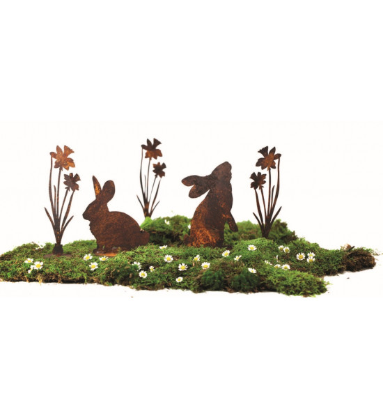 Hasen XL Osterhase an Narzisse schnüffelnd - 35cm hoch - auf ovaler Platte 
Höhe 35 cm
Breite 28 cm
