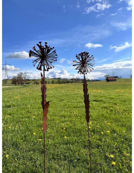 Blumenstecker Edelrost Pusteblume mit Blüte als Gartenstecker, XXL Höhe 133 cm Allium Löwenzahn Unsere Rost Pusteblume ist ein a