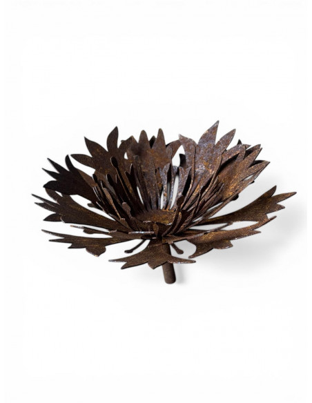 Start Kornblume 3D Ø 20 cm mit Hülse 
Ø ca. 20 cm
für 8 mm Eisenstange oder zum Befestigen auf Holzbalken etc.