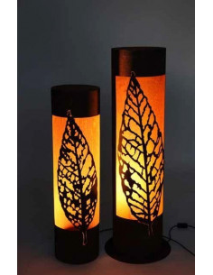 runde Rostsäulen Edelrost Säule - Willow - rund mit schmalem Blatt - Höhe 100 cm 
Höhe 100cm
Durchmesser 27cm
Abbildung zeigt