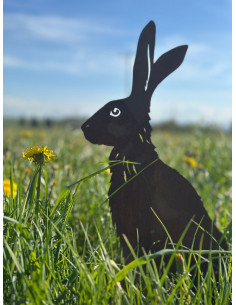 Hasen sitzender Feldhase XL mit Ausschnitten - 48 cm hoch - Edelrost Osterhase 
Höhe 48 cm
Breite 27 cm
mit einer Standplatte 2