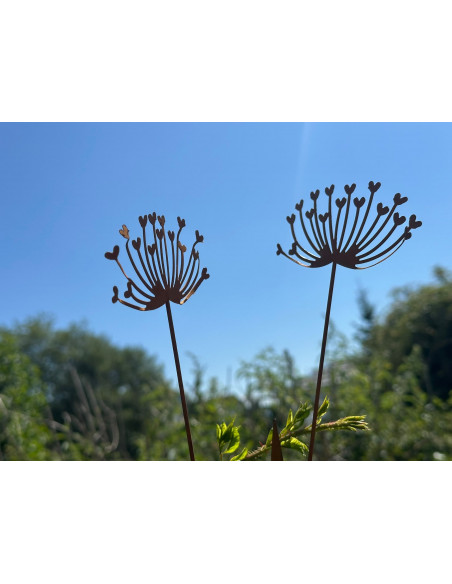 Herzige Dinge - Edelrost Dekoherzen Metallblume - Herzensblüte - Allium Mini Stecker 37 cm hoch Manchmal sind es die kleinen Det