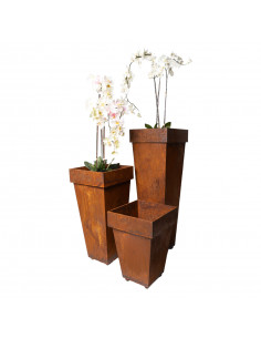 4-eckige Metallschalen konischer Pflanztopf mit Rand und Kugelfüßen 63 cm hoch 
Maße oben 42 x4 2, bzw. innen 40x40 cm
Unten 2