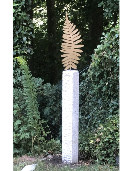 Deko Farn kleiner Farnstecker breit - kurzer Stab Höhe 39 cm - Breite 17 cm 
Höhe 39 cm
Breite 17 cm
zzgl. 20 cm Stecker

