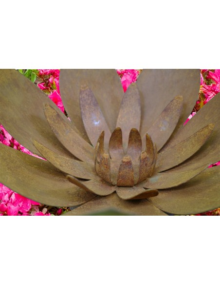 Edelrost Blüte auf Platte Ø 30 cm